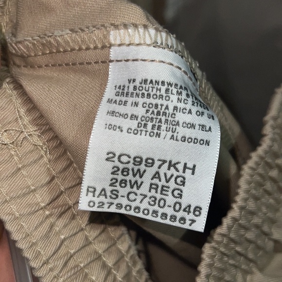 Capris - Picture 5 of 5